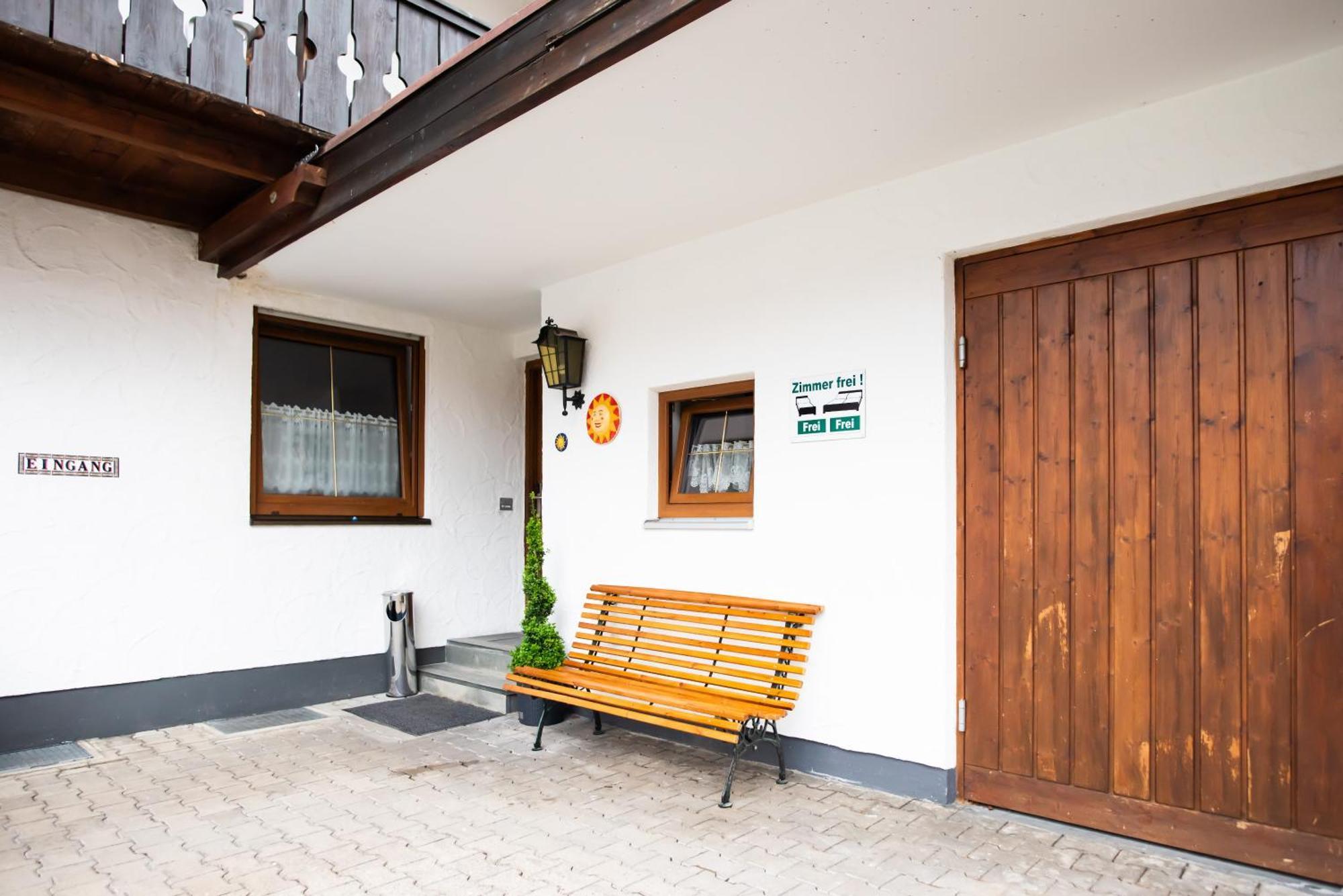 Апартаменты Haus Sonneneck Швангау Экстерьер фото
